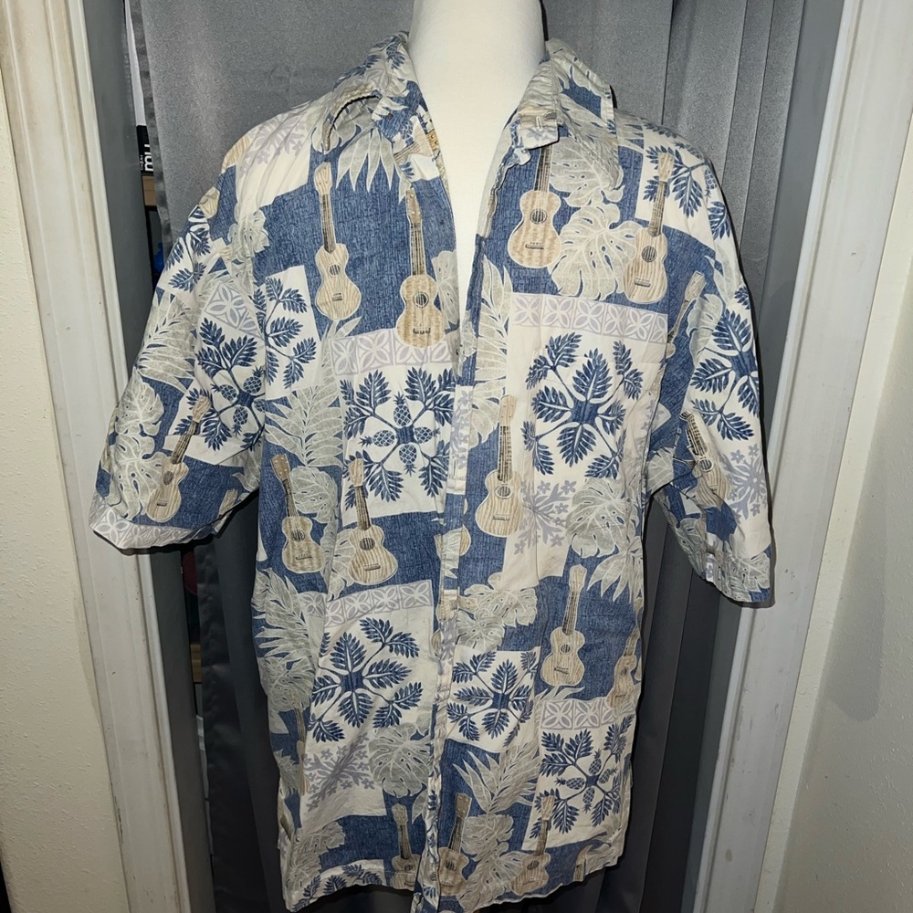 Bundle of 3 Hawaiian Aloha Shirts